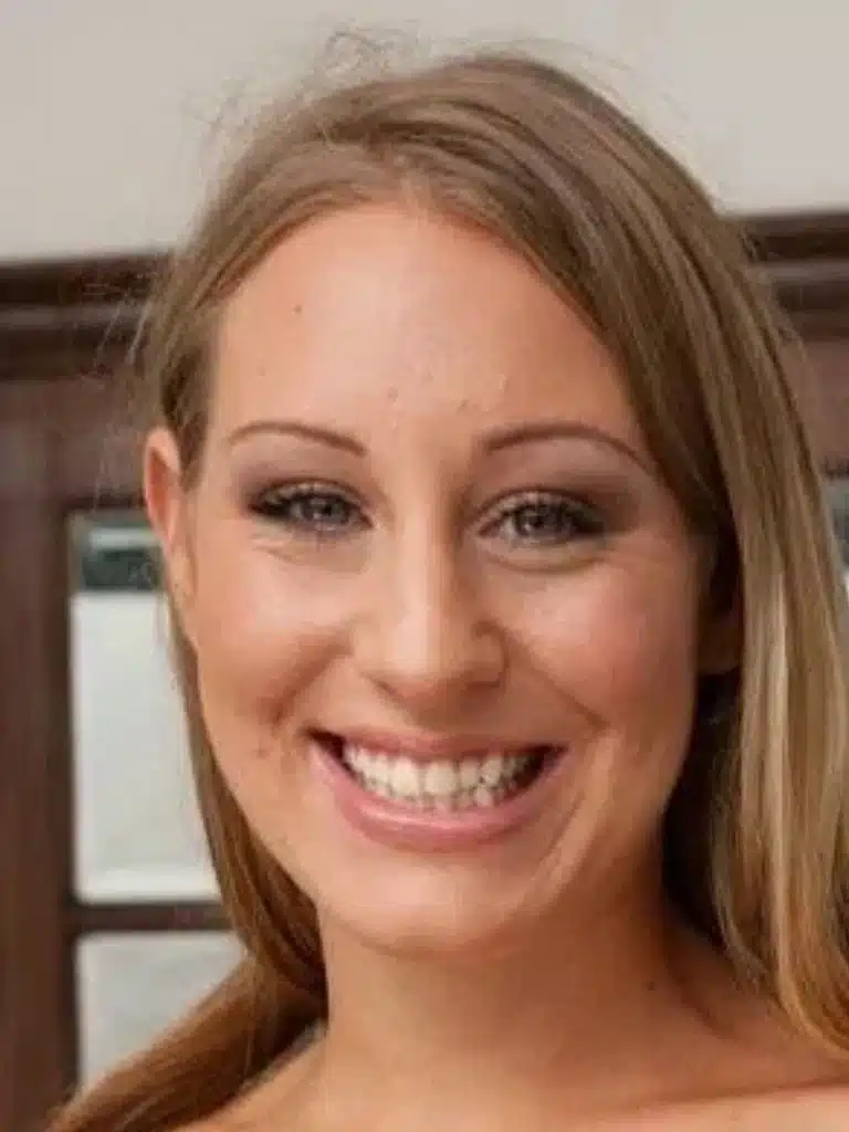 Lizzy London Biography: Wiki, Age, Career, Height, Weight, Boyfriend, Net Worth & More